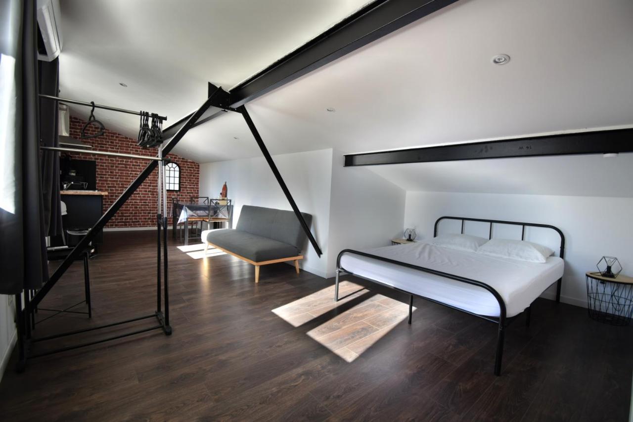 Apartment Industriel A 50 M De La Et Du Port Meze